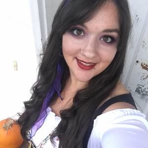 Meet your Posher, Cerina